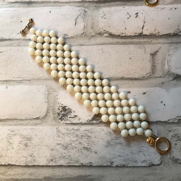 Talbots 80’s style white beaded cuff toggle clasp